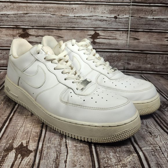 NIKE AIR FORCE 1 \'07 Men’s 13 Low Triple White Athletic Shoe Sneaker 318122-111